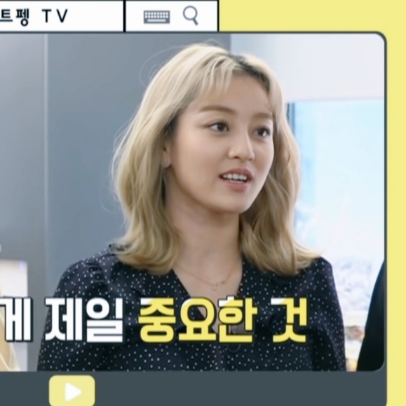 Korean Raive Ruffled Wrap Blouse Sz S - Picture 5 of 10